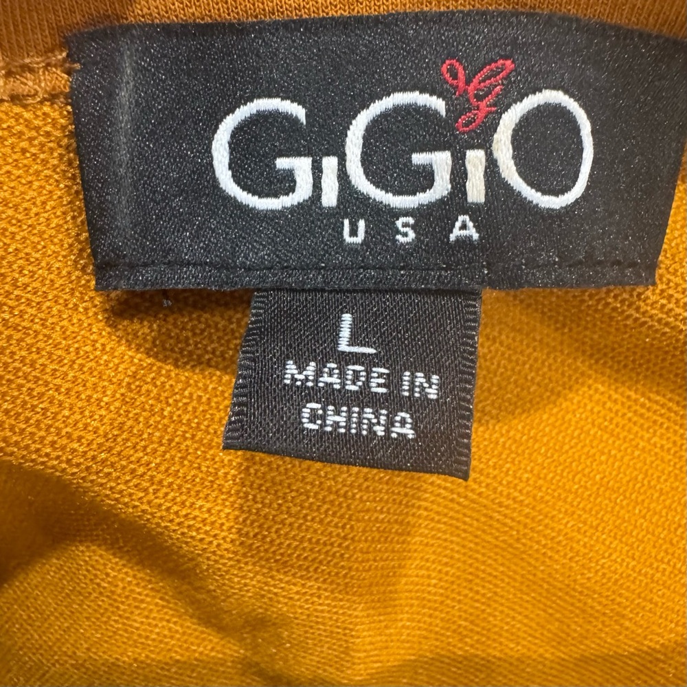 Gigio Women's Mustard Ruffle Sleeve Sweatshirt 03-0100 - Picture 7 of 8